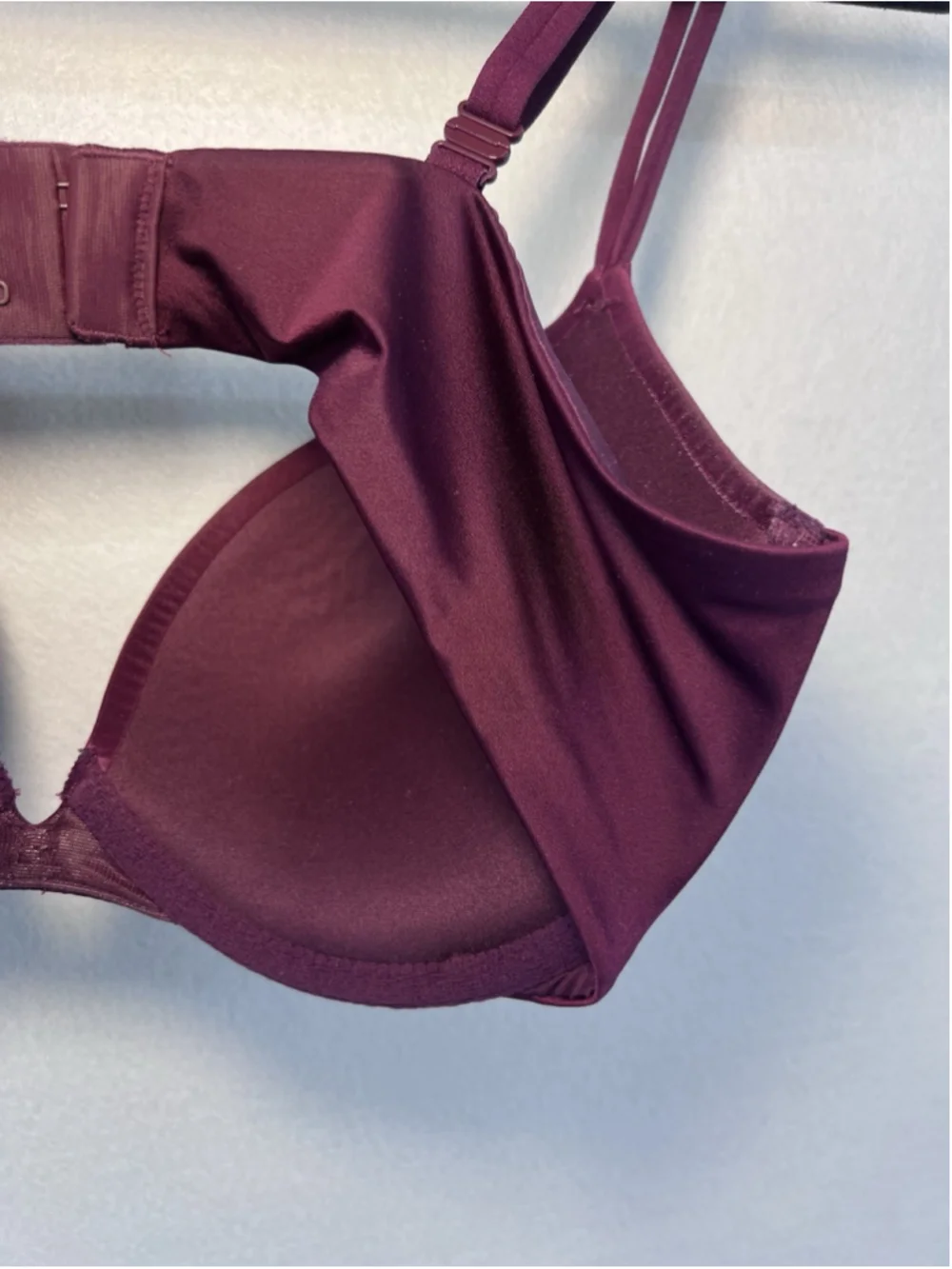 Victoria Secret Very Sexy Push Up Bra Women’s Size 34D Burgundy Maroon